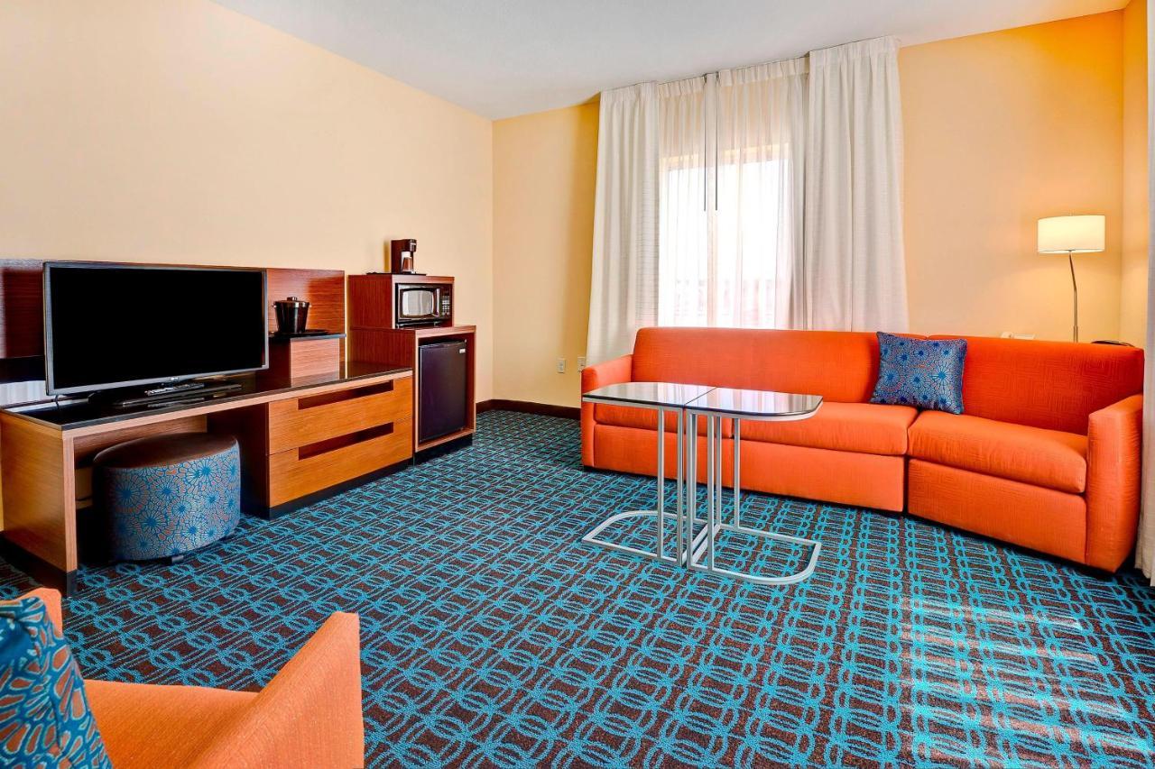 Fairfield Inn And Suites By Marriott Durham Southpoint Экстерьер фото