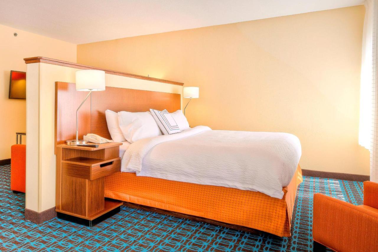 Fairfield Inn And Suites By Marriott Durham Southpoint Экстерьер фото